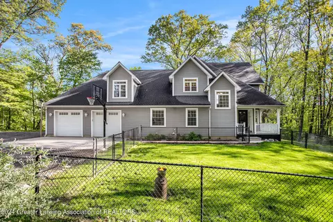 15731 N N Dr, Marshall, MI 49068