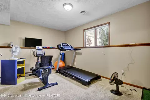 727 Fieldview Dr, Grand Ledge, MI 48837 photo 30