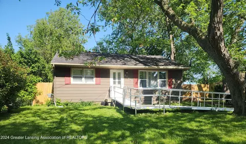 6063 Valencia Blvd, Lansing, MI 48911