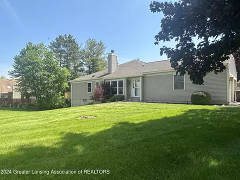 Exterior - 7230 Creekside Dr, Lansing, MI 48917 photo 2 of 4