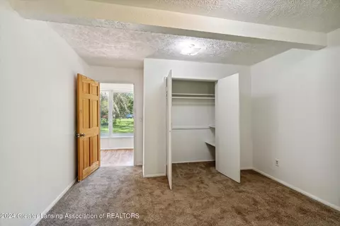 Bedroom - 10 E Sherwood Rd, Williamston, MI 48895 photo 3 of 6