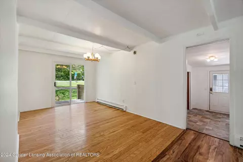 Dining - 10 E Sherwood Rd, Williamston, MI 48895 photo 2 of 2