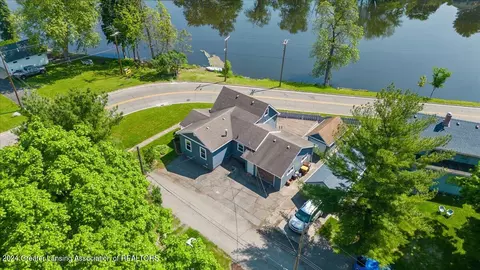 View/Area - 108 E Broad St, Eaton Rapids, MI 48827 photo 6 of 9