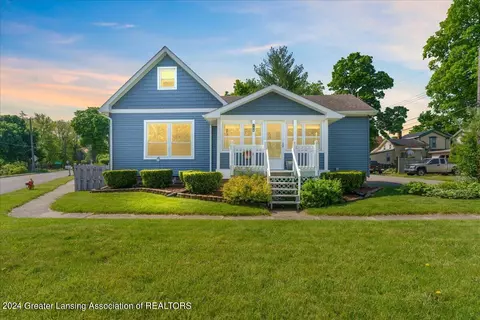 108 E Broad St, Eaton Rapids, MI 48827