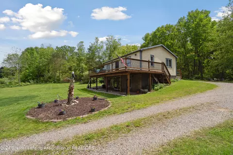10932 Baker Rd, Jerome, MI 49249 photo 4