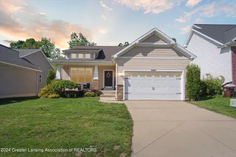 5947 Troyes Rd, East Lansing, MI 48823