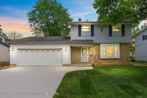 3723 Churchill Ave, Lansing, MI 48910