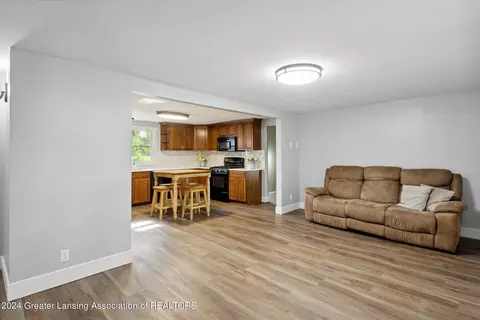 3749 Chapel Rd, Spring Arbor, MI 49283 photo 8