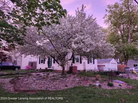 Exterior - 2211 Devonshire Ave, Lansing, MI 48910 photo 12 of 13