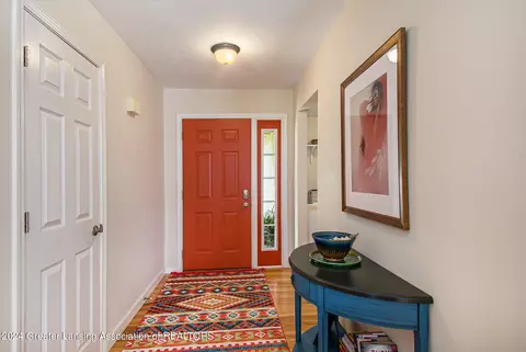 Entry Way - 5288 Haversham Dr, Haslett, MI 48840 photo 3 of 4