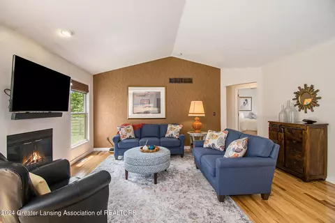 Living - 5288 Haversham Dr, Haslett, MI 48840 photo 2 of 3