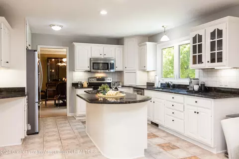 Kitchen - 3580 Chippendale Dr, Okemos, MI 48864 photo 1 of 5