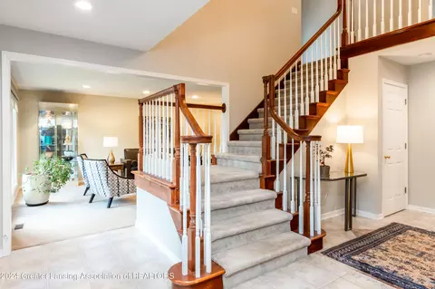 Entry Way - 3580 Chippendale Dr, Okemos, MI 48864 photo 3 of 11
