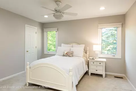 Bedroom - 3580 Chippendale Dr, Okemos, MI 48864 photo 3 of 9