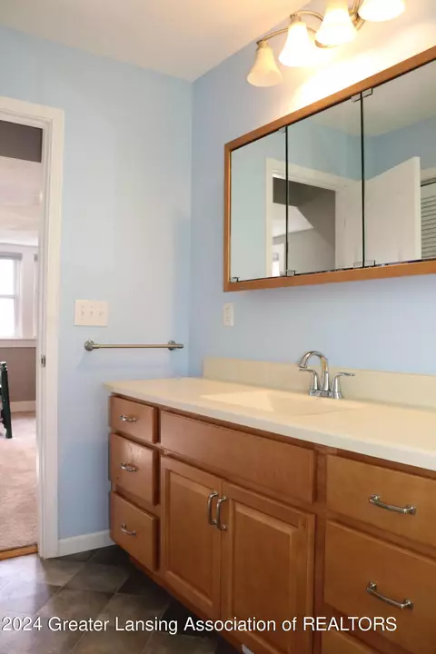 Bath - 3707 E Clark Rd, Bath, MI 48808 photo 4 of 5