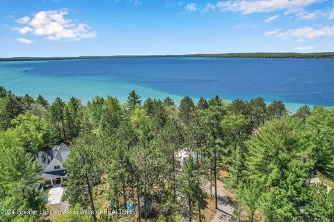 View/Area - 200 Flag Point Dr, Roscommon, MI 48653 photo 5 of 14