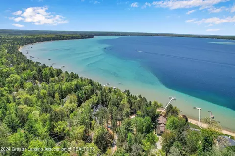 View/Area - 200 Flag Point Dr, Roscommon, MI 48653 photo 7 of 14