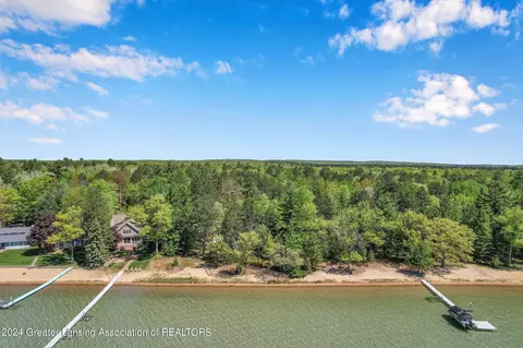 View/Area - 200 Flag Point Dr, Roscommon, MI 48653 photo 4 of 14