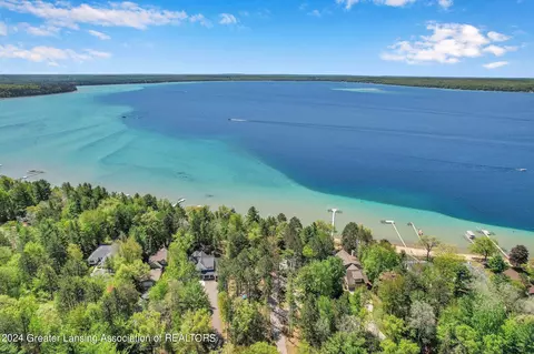 View/Area - 200 Flag Point Dr, Roscommon, MI 48653 photo 6 of 14