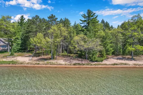 Other - 200 Flag Point Dr, Roscommon, MI 48653 photo 8 of 9