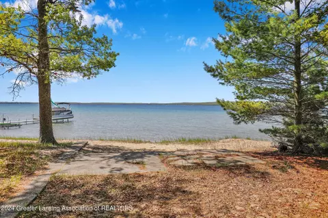 View/Area - 200 Flag Point Dr, Roscommon, MI 48653 photo 1 of 14