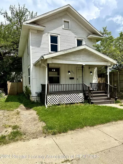 2205 E Michigan Ave, Lansing, MI 48912