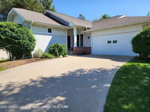 7125 Steeplechase Way, Lansing, MI 48917