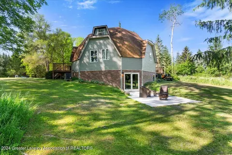 6181 E Price Rd, Saint Johns, MI 48879 photo 2