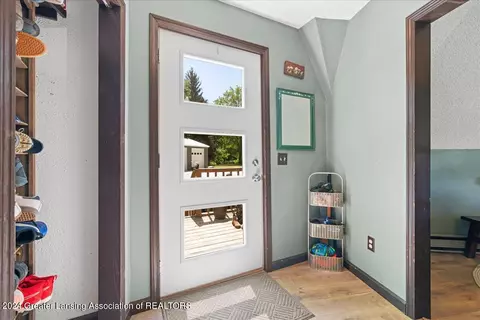6181 E Price Rd, Saint Johns, MI 48879 photo 11