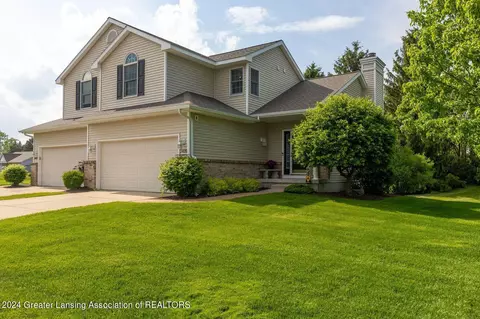 7416 Golf Gate Dr #33, Lansing, MI 48917