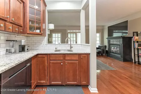 Kitchen - 5704 Shaw St #4, Haslett, MI 48840 photo 3 of 3