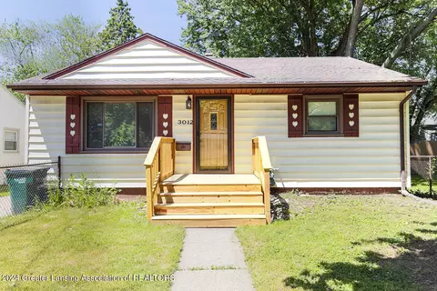 3012 Palmer St, Lansing, MI 48910