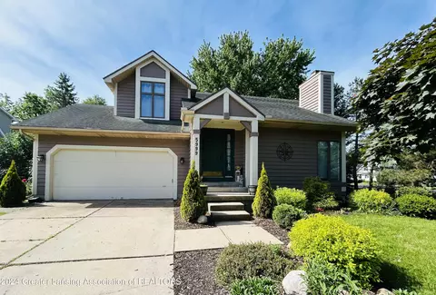 5999 Caleta Dr, Lansing, MI 48911