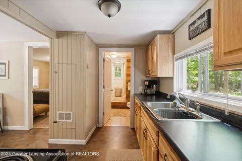 Entry Way - 223 Pingree St, Roscommon, MI 48653 photo 2 of 2