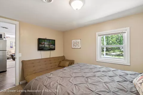 Bedroom - 223 Pingree St, Roscommon, MI 48653 photo 2 of 4