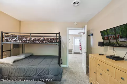 Bedroom - 223 Pingree St, Roscommon, MI 48653 photo 4 of 4