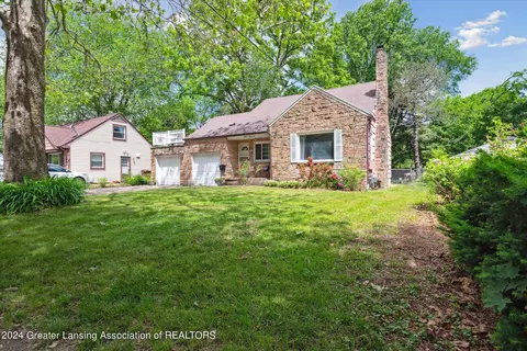1522 Bassett St, Lansing, MI 48915