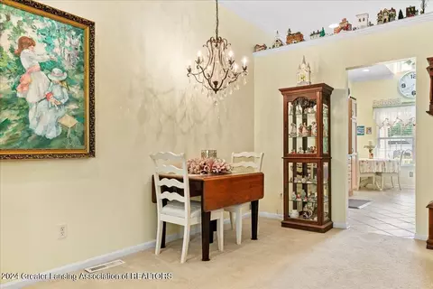 Dining - 903 Oak Brook Dr, Jackson, MI 49203 photo 1 of 2
