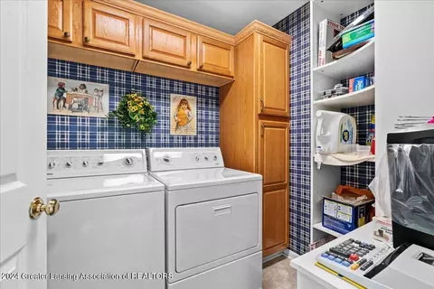 Other - 903 Oak Brook Dr, Jackson, MI 49203 photo 5 of 10