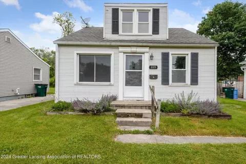 809 E Cavanaugh Rd, Lansing, MI 48910 photo 3