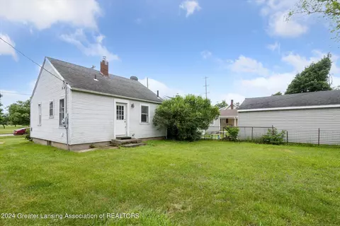 809 E Cavanaugh Rd, Lansing, MI 48910 photo 27