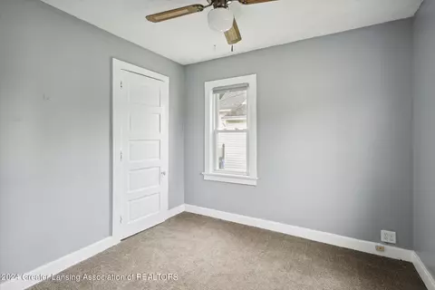 809 E Cavanaugh Rd, Lansing, MI 48910 photo 11