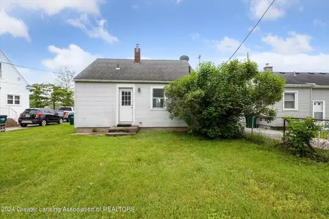 809 E Cavanaugh Rd, Lansing, MI 48910 photo 28