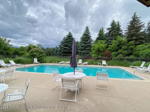 Exterior - 11880 Murano Dr, Dewitt, MI 48820 photo 10 of 12