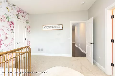 Bedroom - 11880 Murano Dr, Dewitt, MI 48820 photo 6 of 8