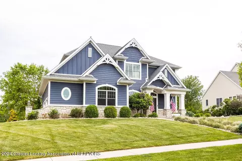 Exterior - 11880 Murano Dr, Dewitt, MI 48820 photo 2 of 12