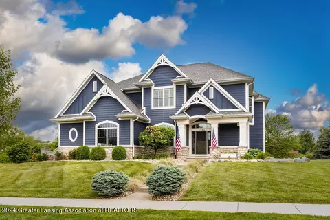 11880 Murano Dr, Dewitt, MI 48820