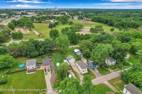 View/Area - 514 Chilson Ave, Lansing, MI 48906 photo 3 of 7