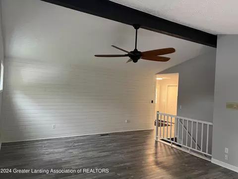 5411 Marsh Rd, Haslett, MI 48840 photo 5