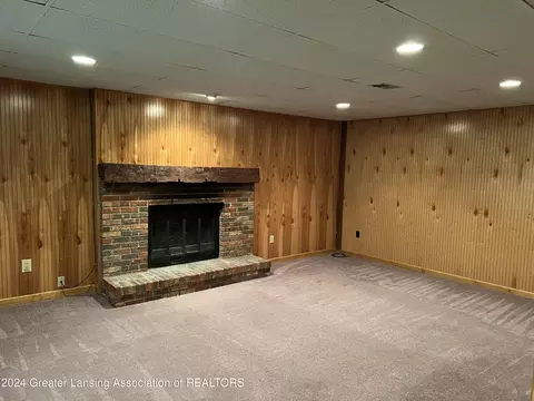 5411 Marsh Rd, Haslett, MI 48840 photo 20